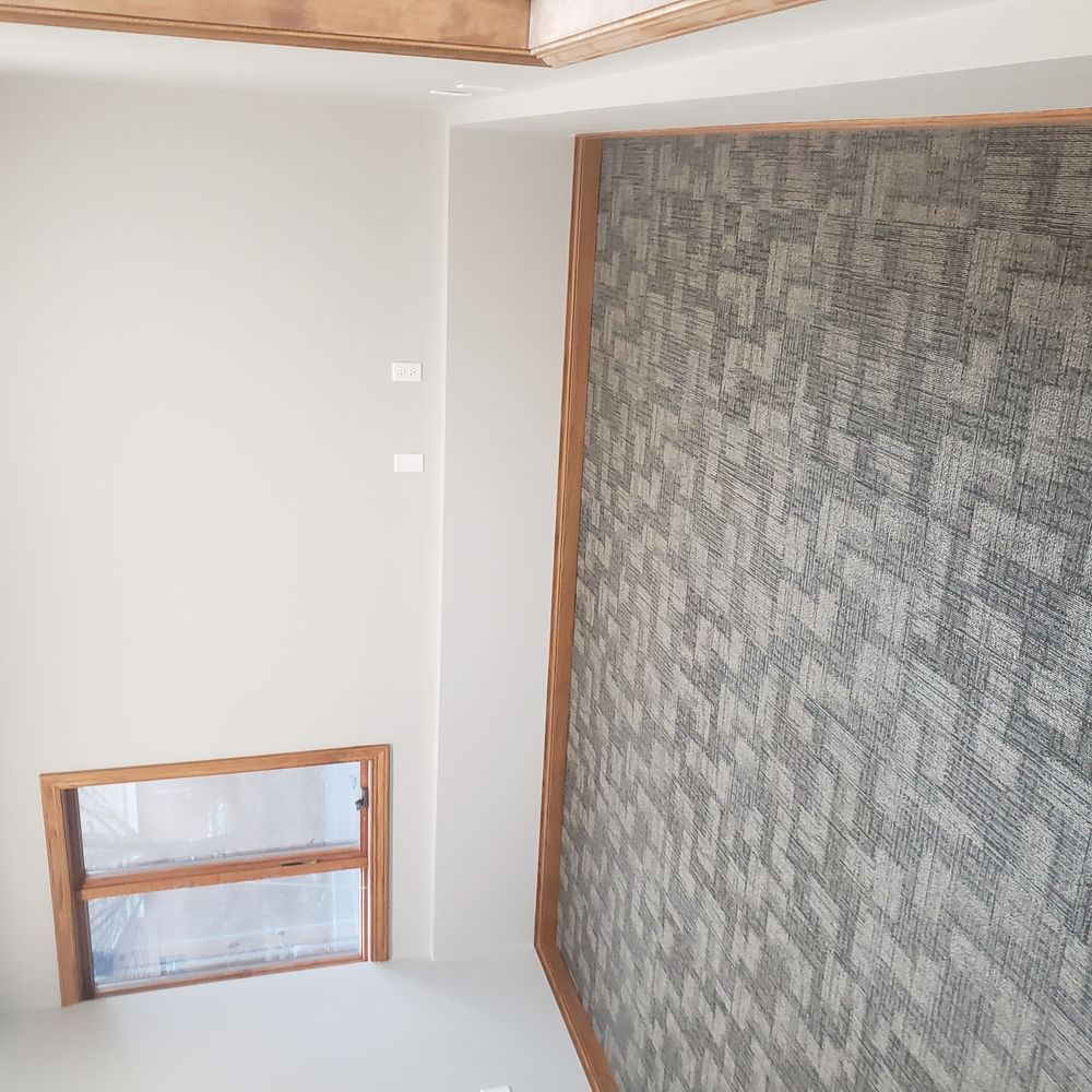 119 N McCarthy Suite T